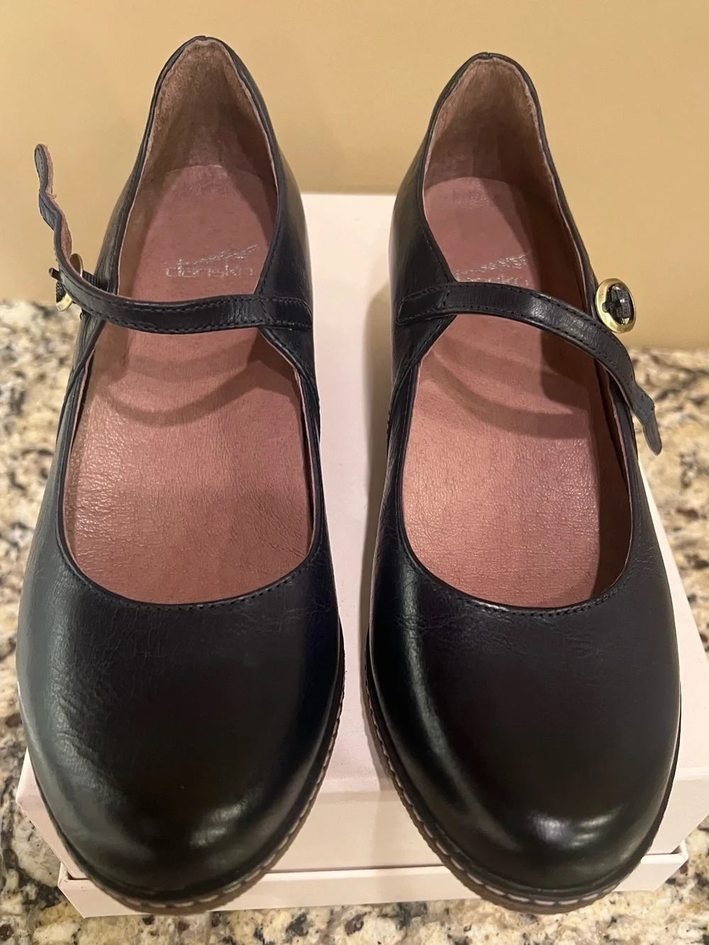 Dansko - Navy - Loralie Burnished Calf -  sz 37 women’s New, in box, never worn